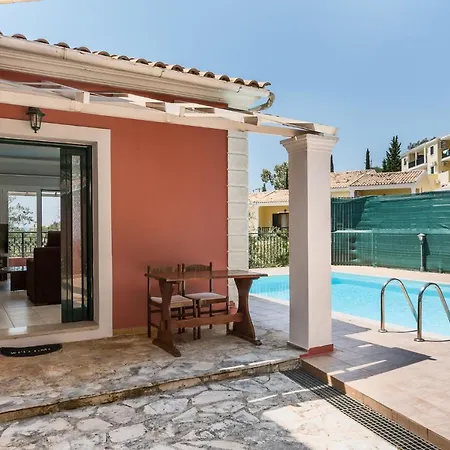 فيلة Seaview Leana With Private Pool By Konnect, Nisaki