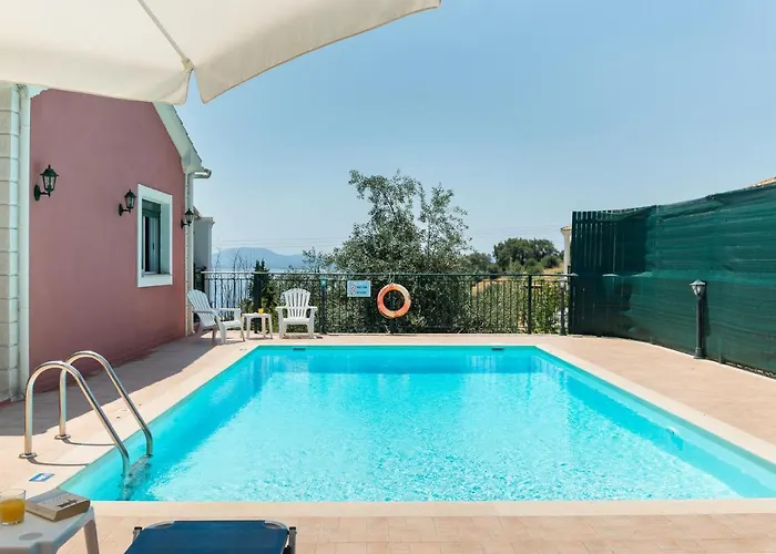 Seaview Leana With Private Pool By Konnect, Nisaki * نساكيون