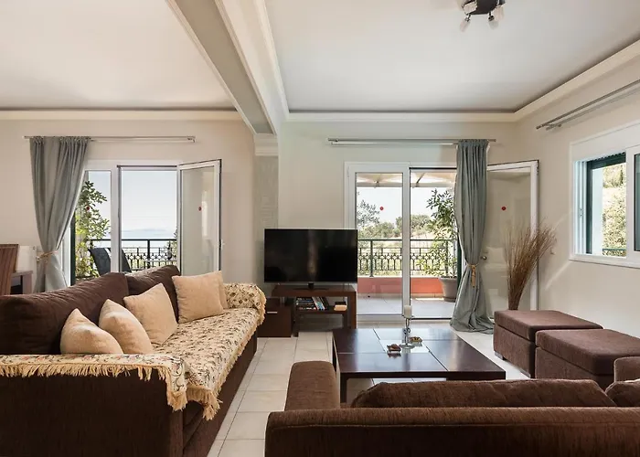 فيلة Seaview Leana With Private Pool By Konnect, Nisaki نساكيون
