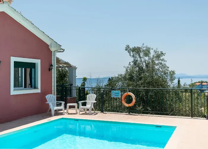Seaview Leana With Private Pool By Konnect, Nisaki نساكيون